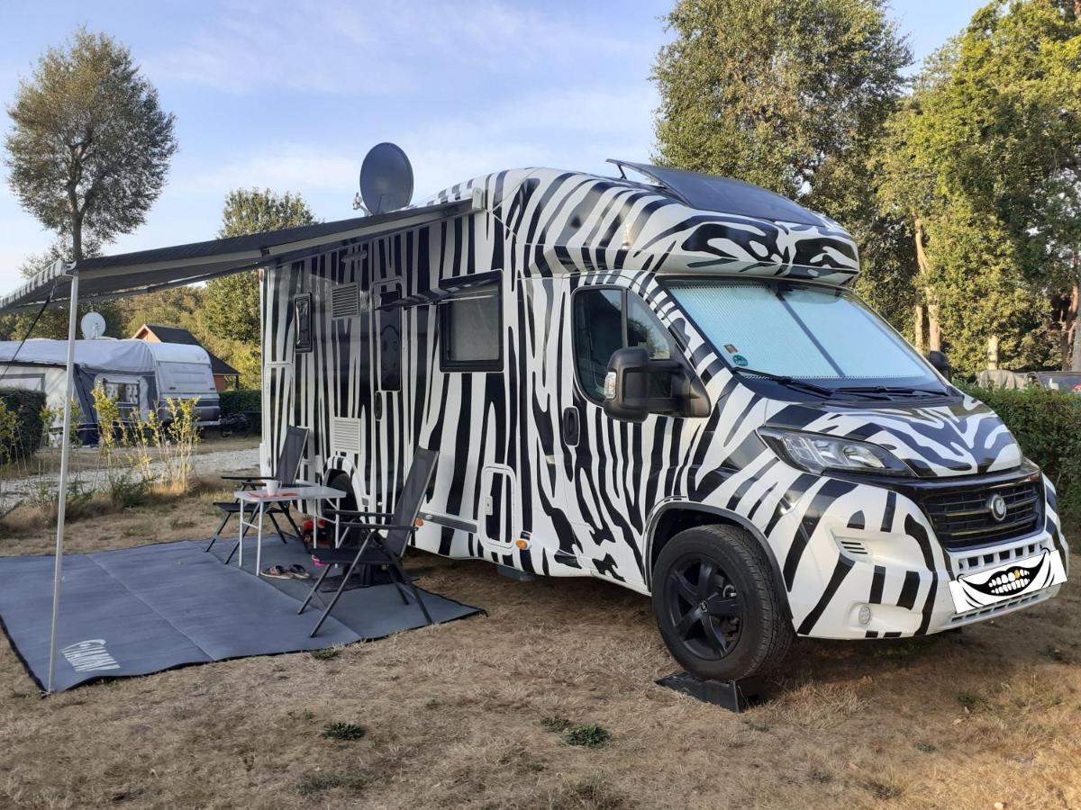 Camping Les Falaises De Toussaint Εξωτερικό φωτογραφία